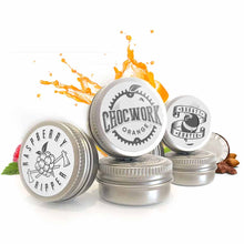 Load image into Gallery viewer, Flavoured hape snuff powder, traditional Amazonian rapé blend for ceremony