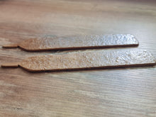 Load image into Gallery viewer, Kambo Sticks available in UK , Premium Quality , Traditional medicine , harvested by hand from the sacred frog, Xl size -Planet kambo
